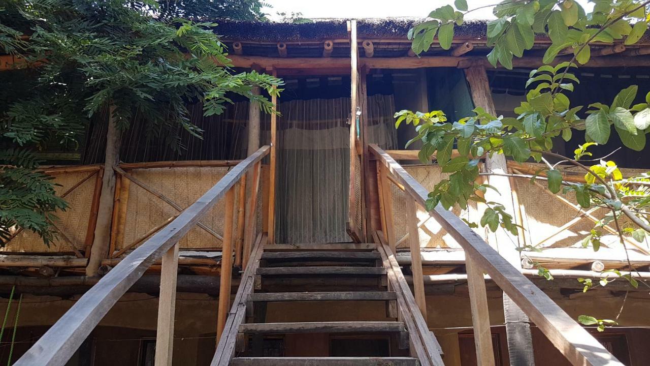 Mufasa Eco Lodge Monkey Bay 外观 照片