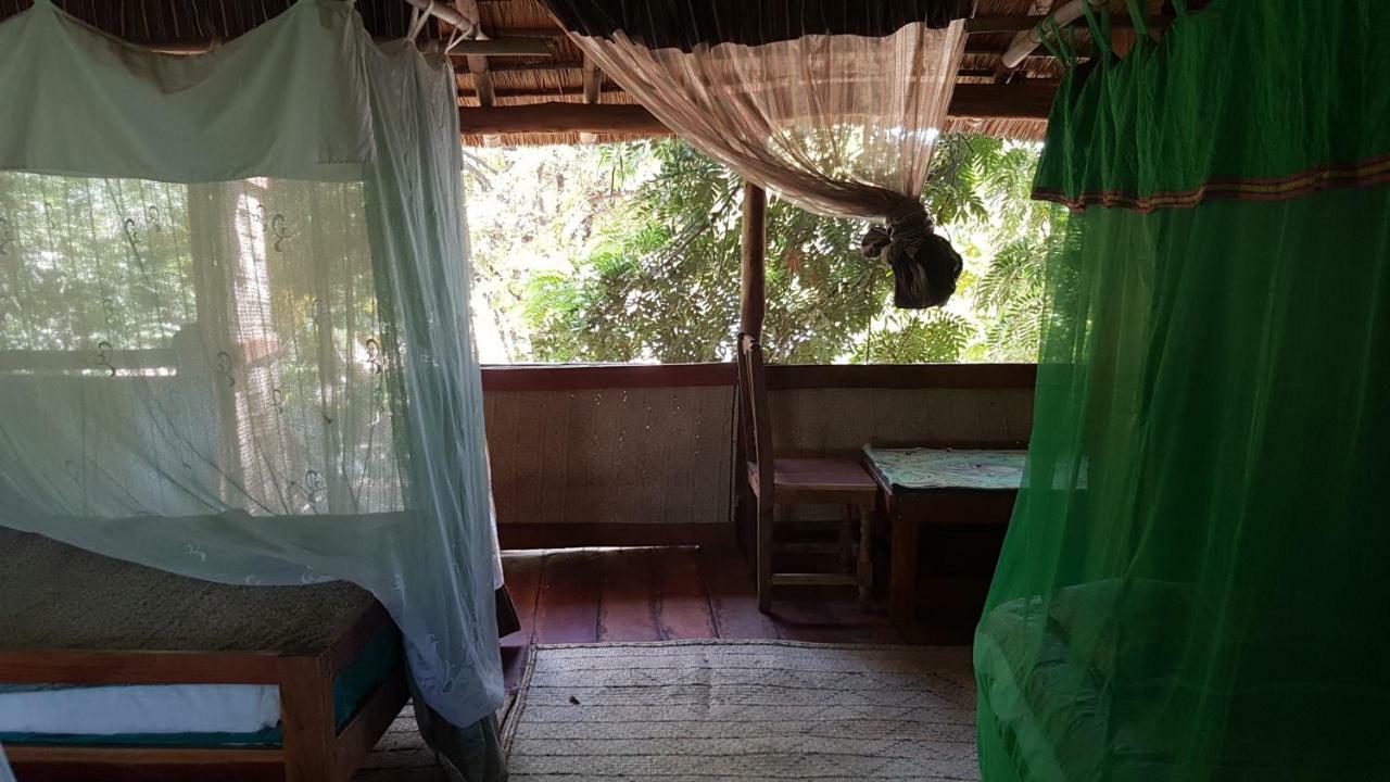 Mufasa Eco Lodge Monkey Bay 外观 照片