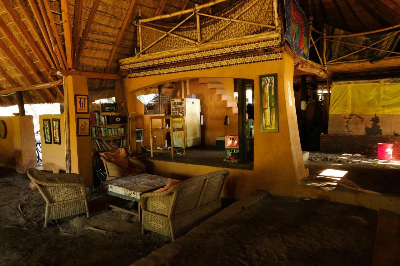 Mufasa Eco Lodge Monkey Bay 外观 照片