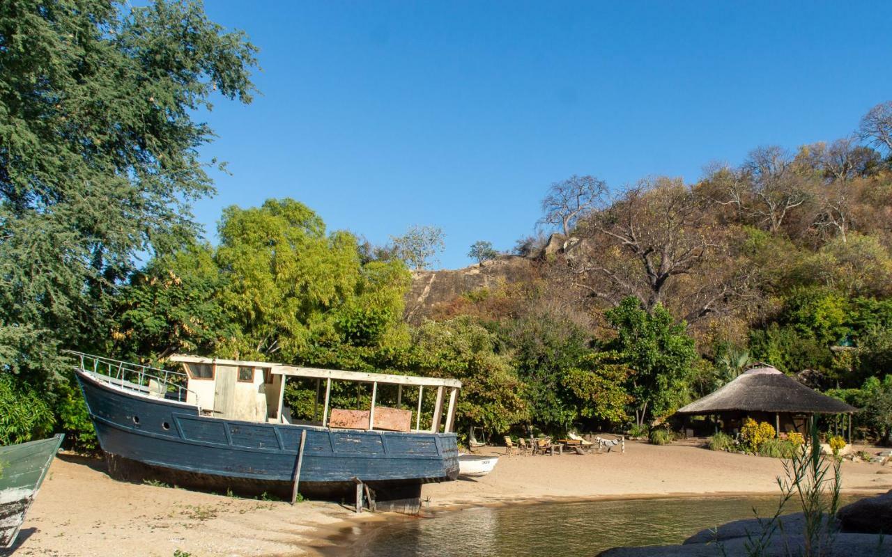 Mufasa Eco Lodge Monkey Bay 外观 照片