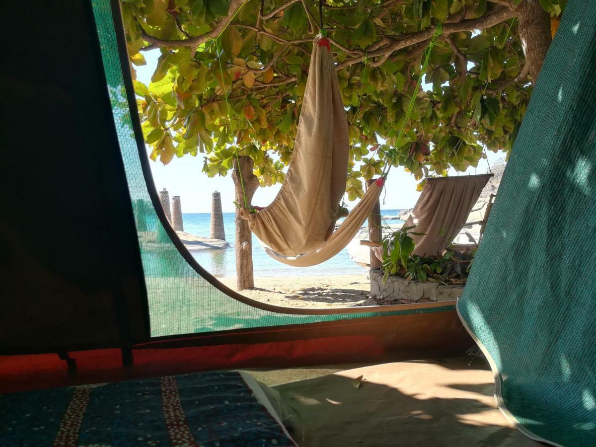 Mufasa Eco Lodge Monkey Bay 外观 照片